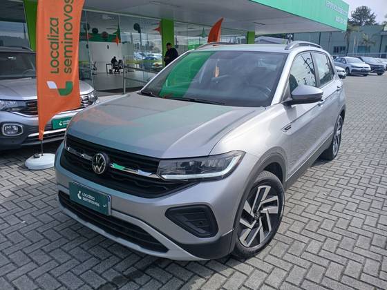VOLKSWAGEN T-CROSS 1.0 200 TSI TOTAL FLEX COMFORTLINE AUTOMÁTICO VOLKSWAGEN T-CROSS 1.0 200 TSI TOTAL FLEX COMFORTLINE AUTOMÁTICO